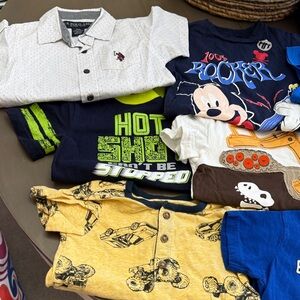 Boys lot 8 tshirts size 2T